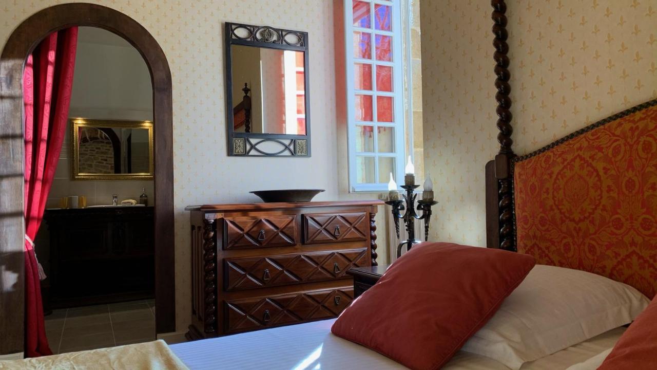 Le Moulin Du Boisset Bed & Breakfast Saint-Denis-lès-Martel Exterior photo