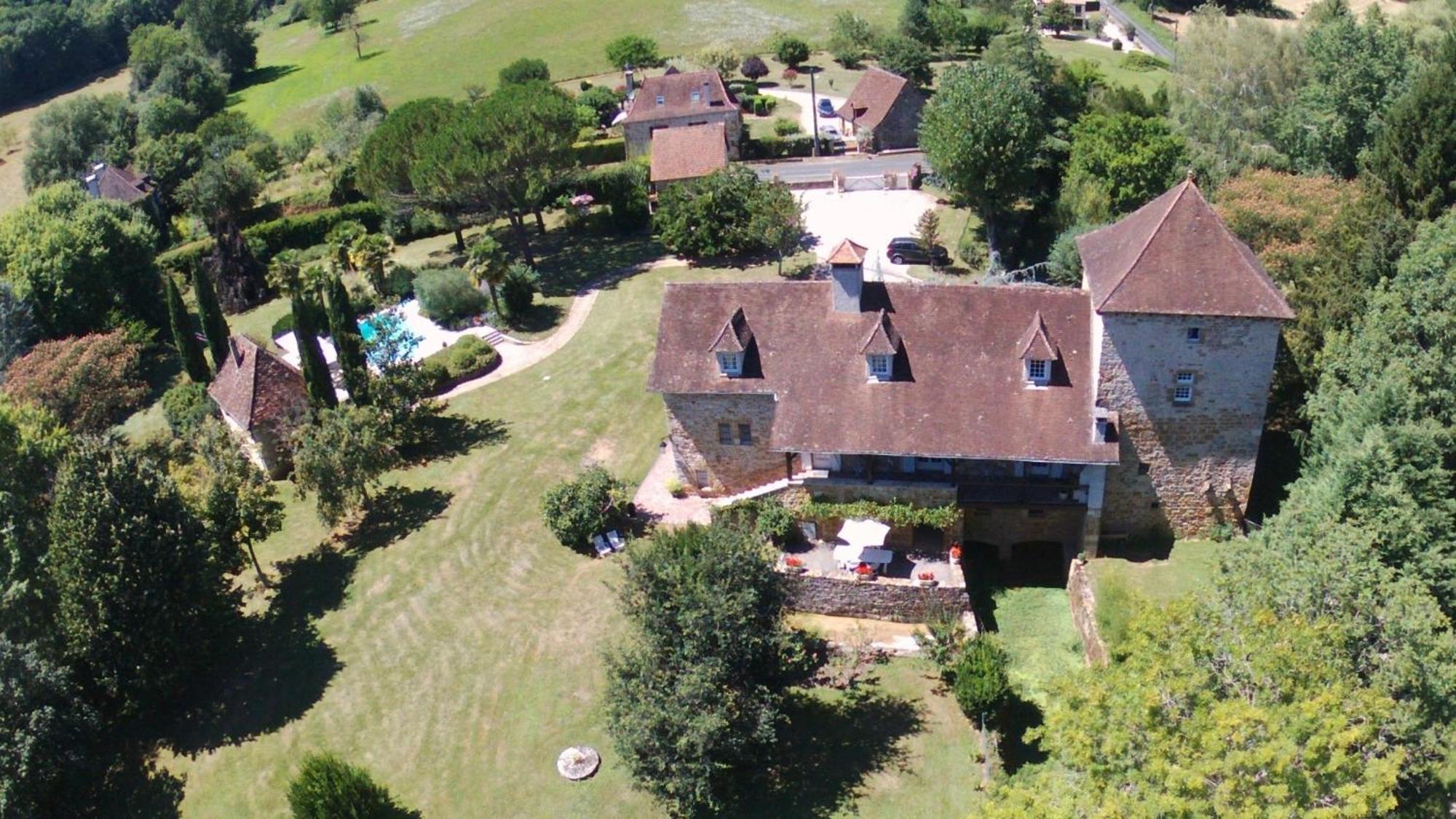 Le Moulin Du Boisset Bed & Breakfast Saint-Denis-lès-Martel Exterior photo