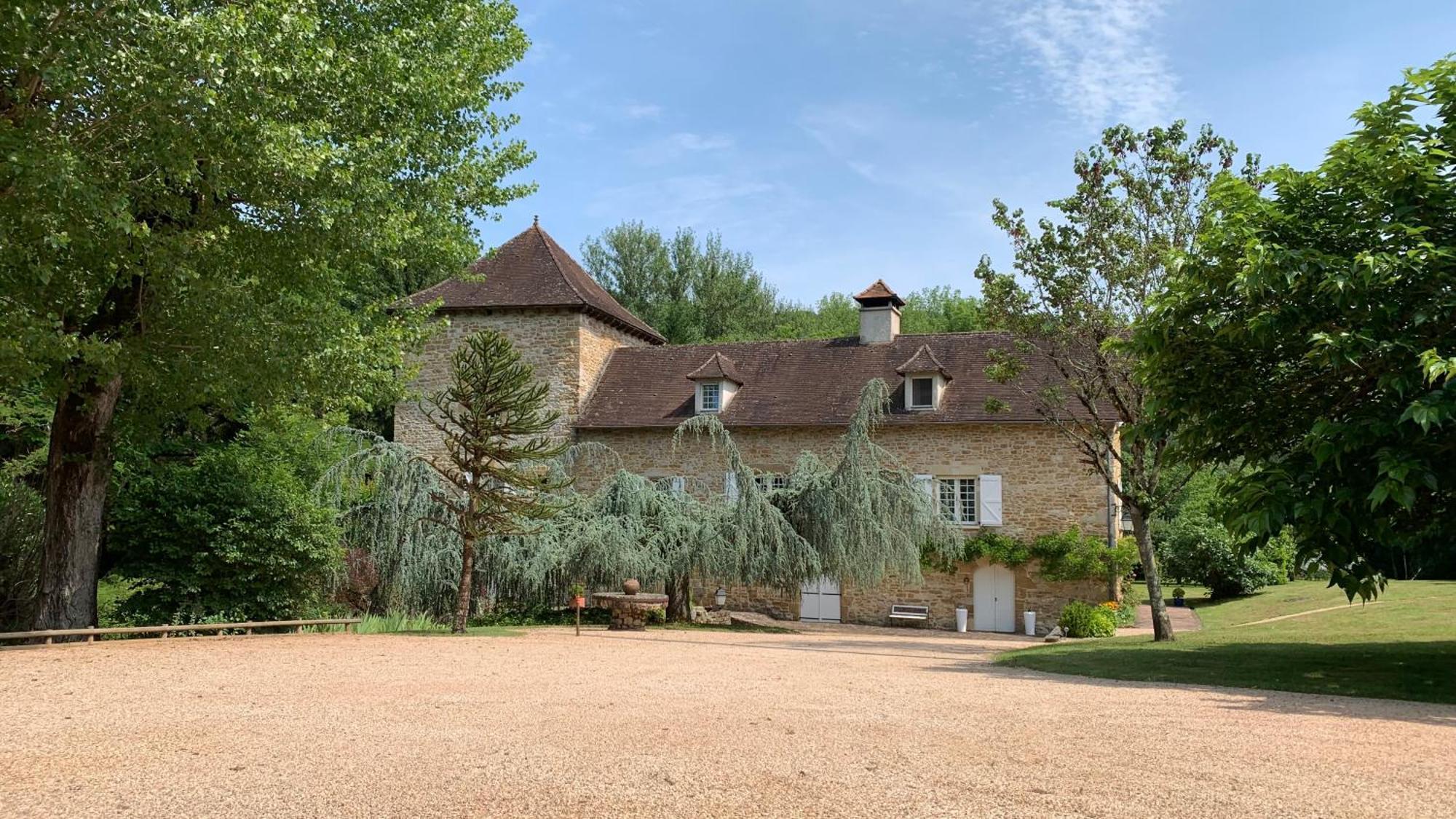 Le Moulin Du Boisset Bed & Breakfast Saint-Denis-lès-Martel Exterior photo