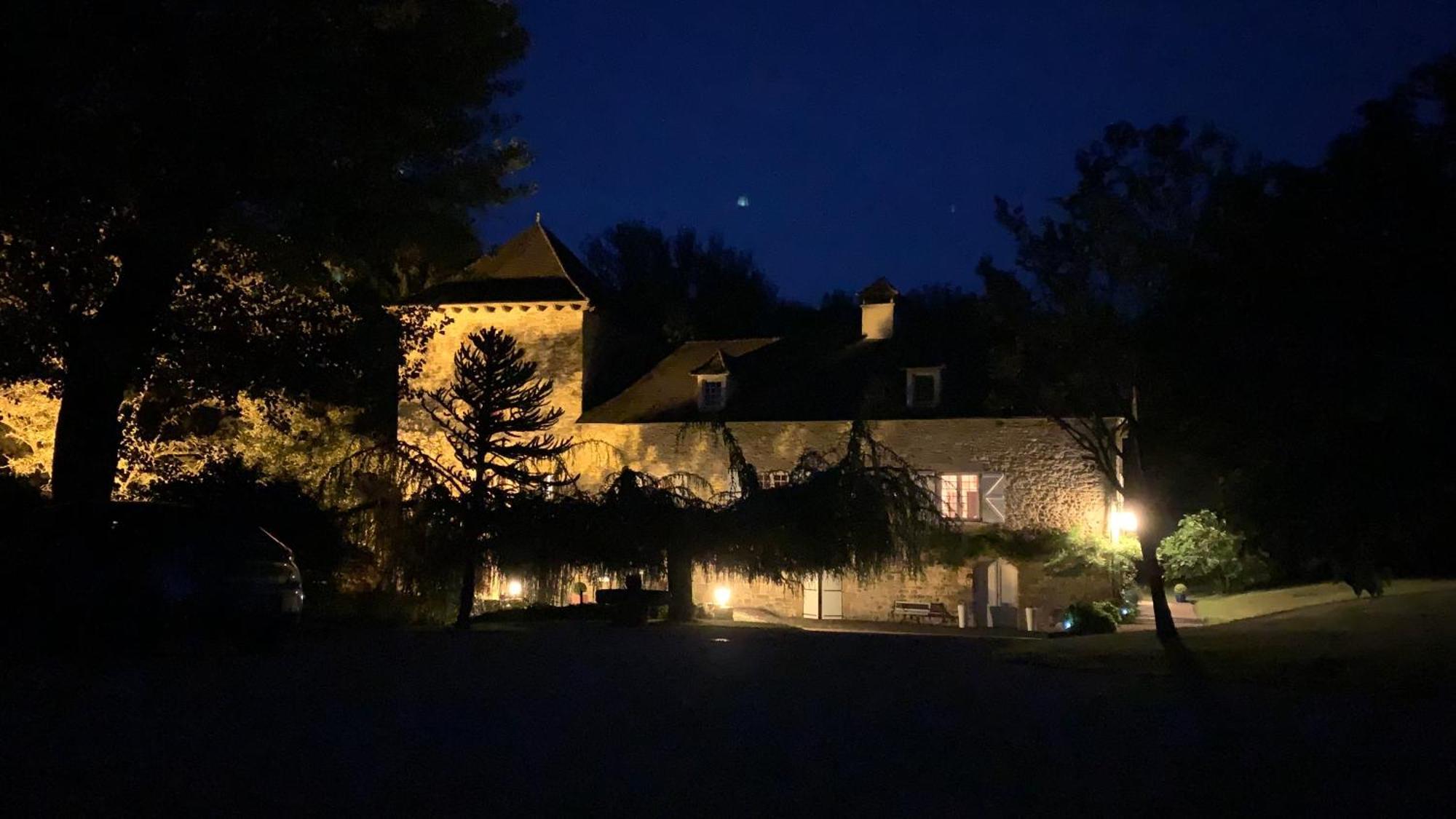 Le Moulin Du Boisset Bed & Breakfast Saint-Denis-lès-Martel Exterior photo